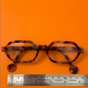L.A EYEWORKS EYEGLASSES BRAND NEW STYLE: WALLY385M